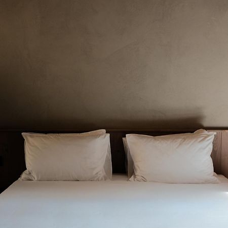 Faces & Places Boutique Hotel Tirana Extérieur photo