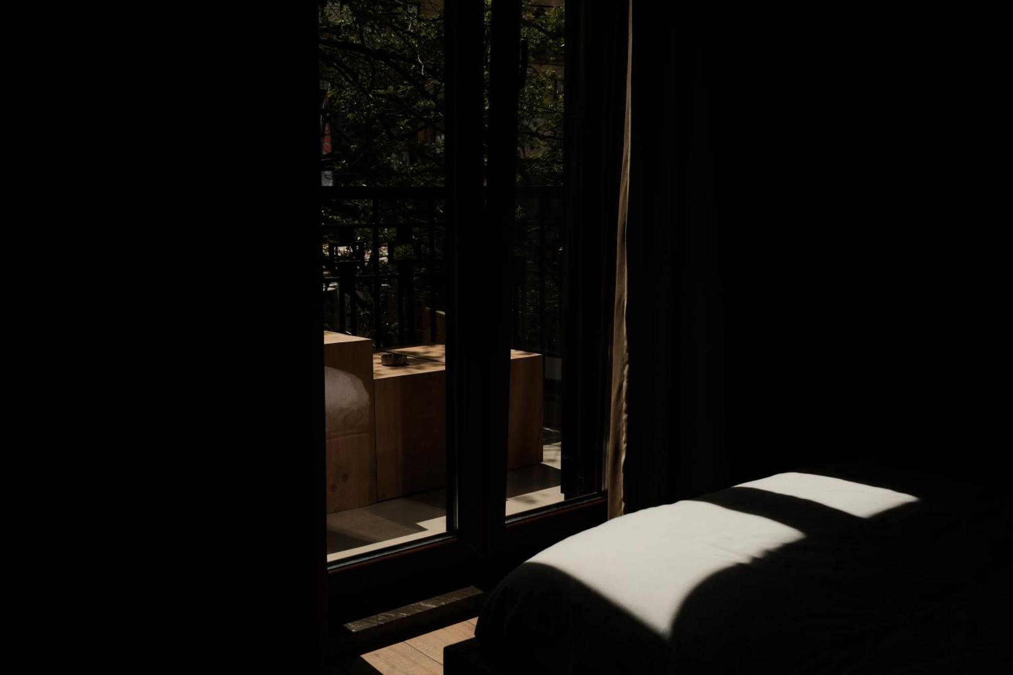 Faces & Places Boutique Hotel Tirana Extérieur photo