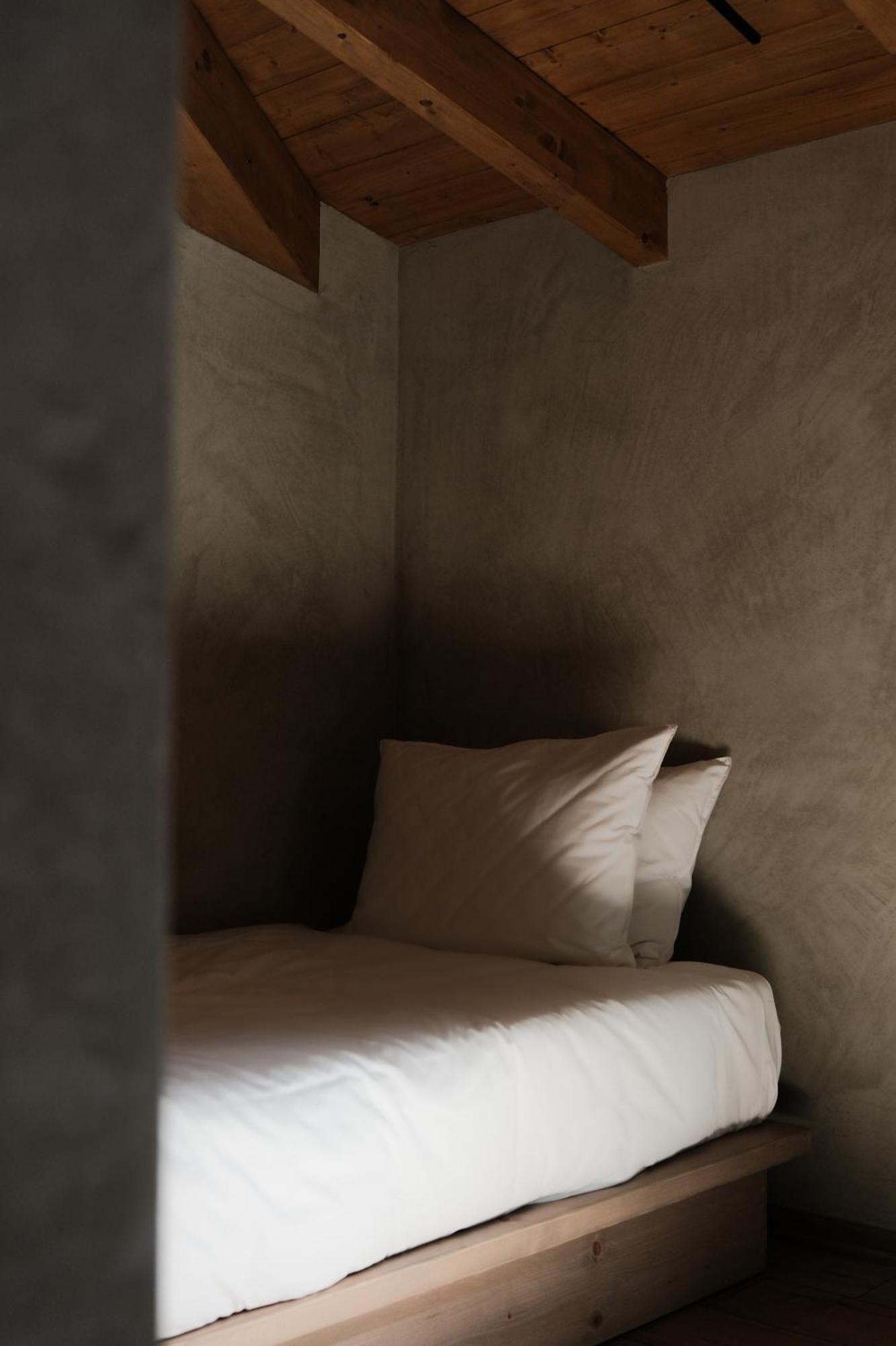 Faces & Places Boutique Hotel Tirana Extérieur photo